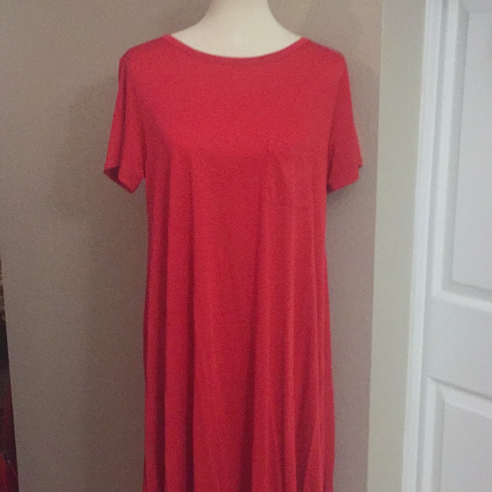 NWOT. Medium Red Carly Dress